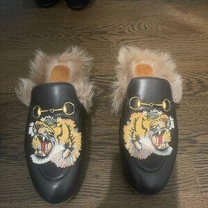 Gucci Princetown Tiger Genuine Shearling Mule